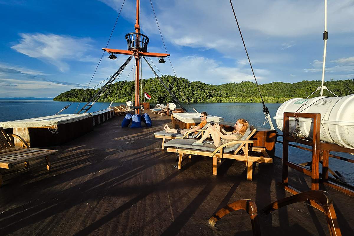 10 Things You Didn’t Know About Liveaboard Life