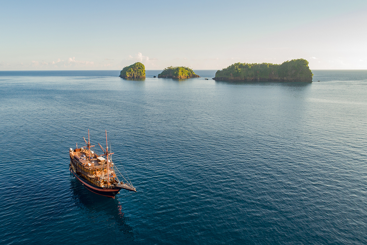 Malaillo Liveaboard Dive Trips Schedule